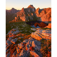 Rugged Red Ranges
